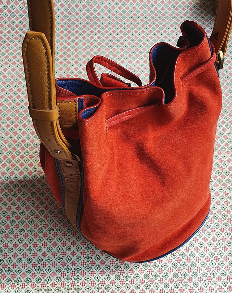 Red seal bag