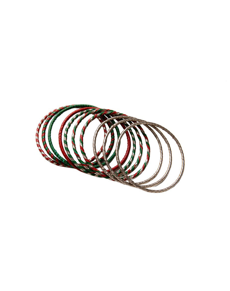 Bracelets rouges et verts