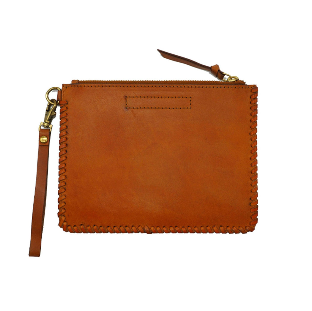 pochette cuir embossée cognac 